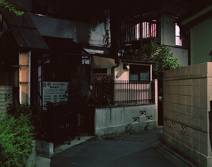 《Taito-ku, Tokyo》2011　LIGHT HOUSEシリーズより　©Naoki Honjo