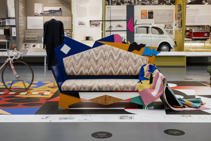 展覧会「ALCHIMIA」の展示風景。Courtesy of ADI Design Museum  photo＝Denise Manzi