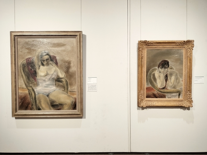 （左）国吉康雄《もの思う女》 1935年(昭和10) 油彩、キャンヴァス 福武コレクション（右）国吉康雄《バンダナをつけた女》 1936年(昭和11) 油彩、キャンヴァス　福武コレクション