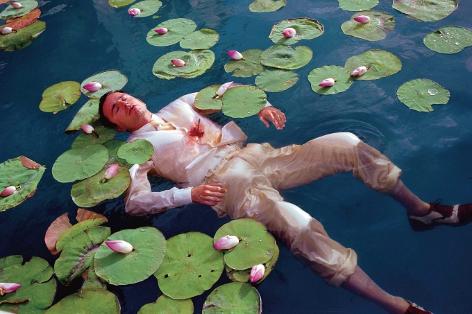 語り部の精神状態に反応し、物語の行方は左右されていく