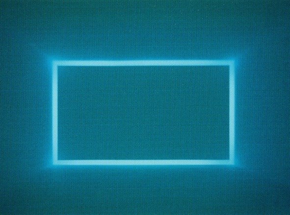 ジェームズ・タレル《レイマー、ブルー》1969年　© 2023 James Turrell. Photograph by Florian Holzherr.