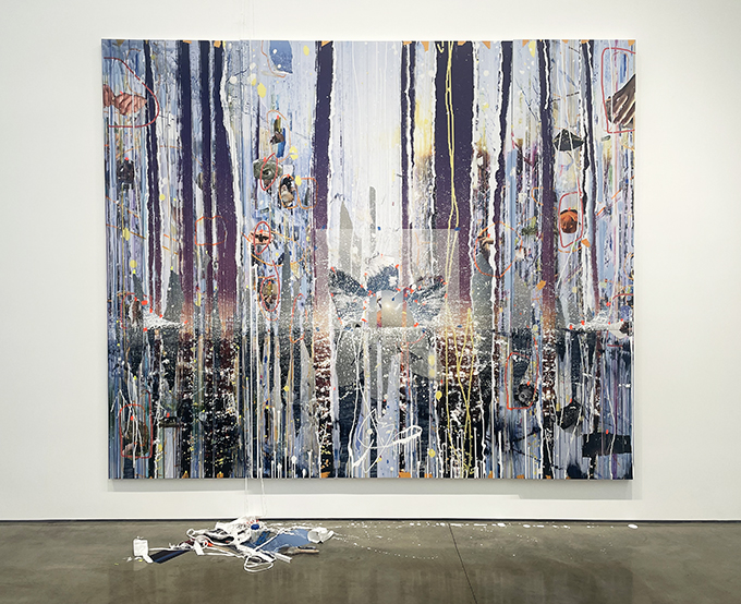 サラ・ジーの個展「Feel Free」の展示風景より。