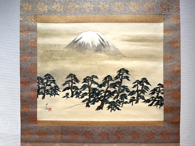 横山大観《霊峰不二》紙本着色　1939年