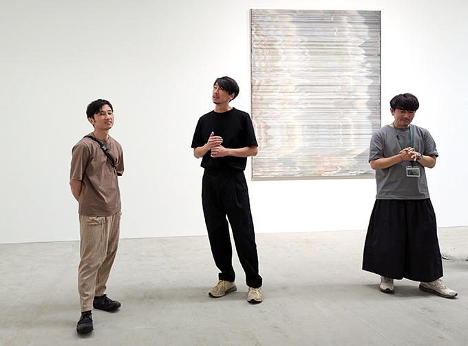 空間を回遊し、複層的な物語を紡ぐ。見えない時間軸を彫り出す、Nerhol