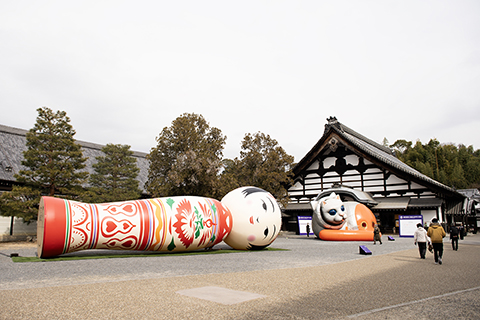 若手アーティストの作品と出会える「ARTISTS' FAIR KYOTO」。アーティスト主導のアートフェア「ARTISTS' FAIR KYOTO 2026」が京都国立博物館 明治古都館と臨済宗大本山 東福寺で開催