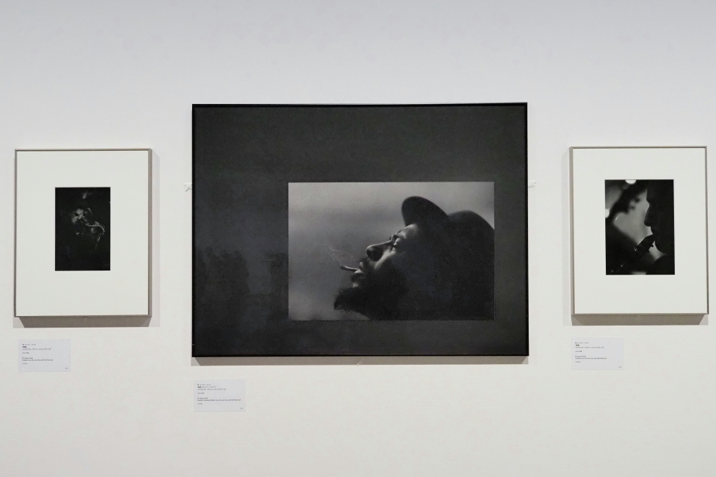 中央はスミスのいたロフトに集ったひとり、ジャズ・ピアニストのセロニアス・モンク