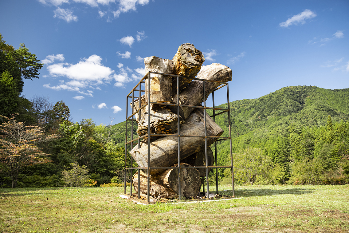 日本の真ん中、下呂ではじまる国際芸術祭「下呂 Art Discovery 2026」。地域の魅力をアートの力で掘り起こす新たな国際芸術祭が、2026年9月11日から11月8日まで開催